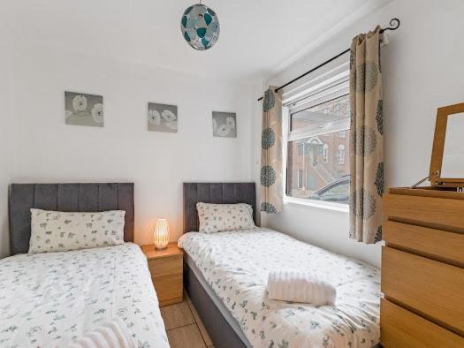 Self Catering Belfast Apartment Exterior photo